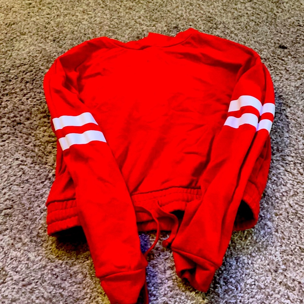 Red crop hoodie
